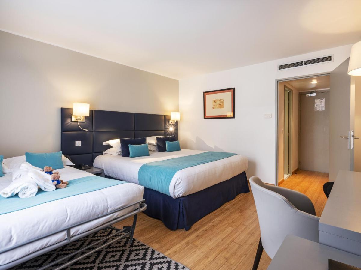 Riviera Hotel 4*