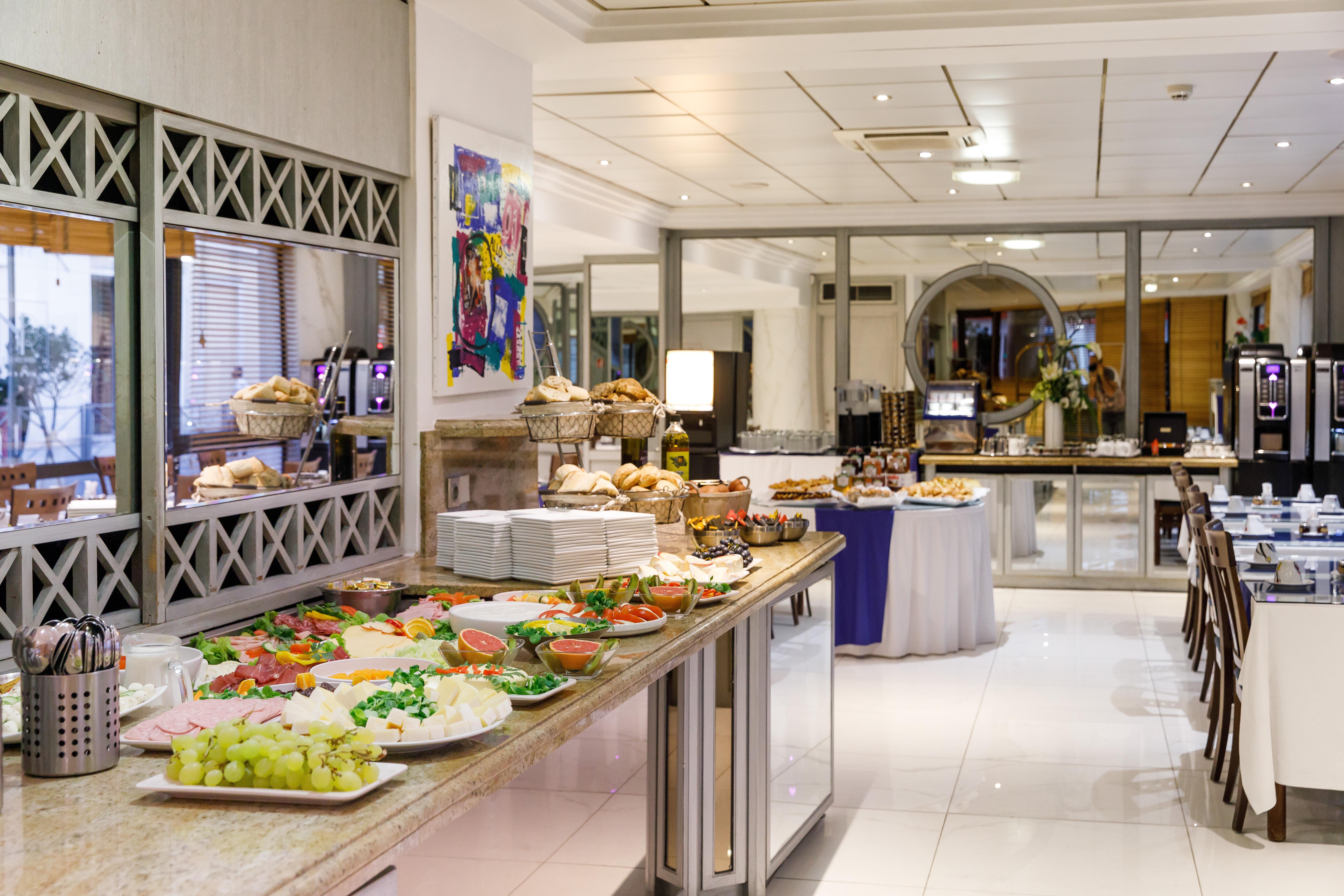 Riviera 4*