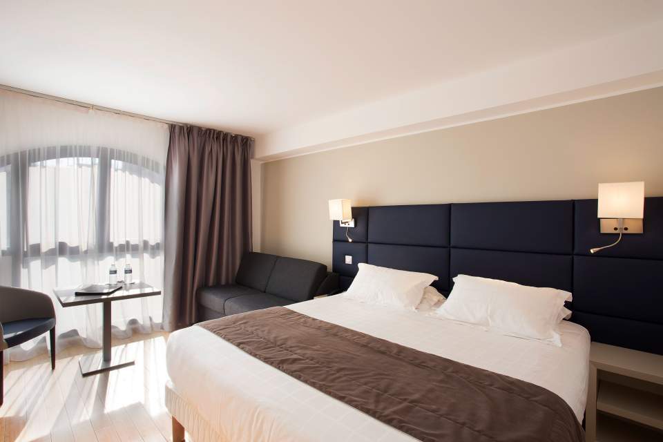 Riviera 4*